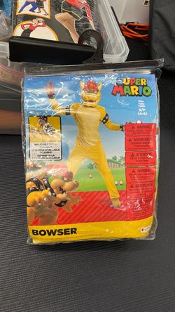 Super Mario bowser costume