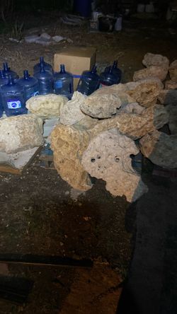 Large, Holy Limestone, Quartz, And River Rock ideal for fish tanks