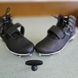 Under Armour Men's Football Cleats Size 12