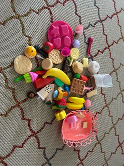 toy kitchenware
