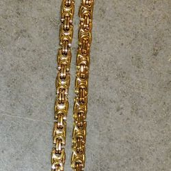 Beautiful Stainless Steel Byzantine Crucifix And Chain