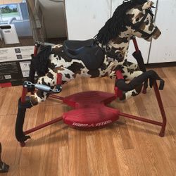Radio Flyer Interactive Horse