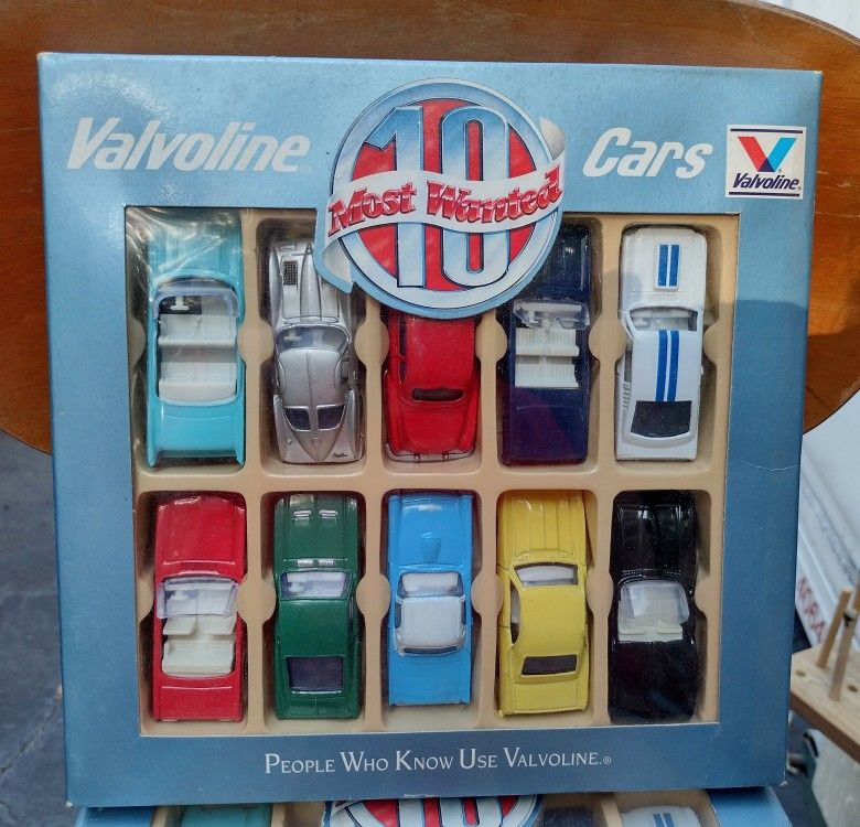 Vintage Valvoline "10 Most Wanted" diecast Cars 1:64 Lot of 5 packages