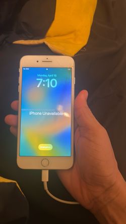 Apple iPhone – Locked/Unavailable