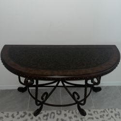 Entry Way Table