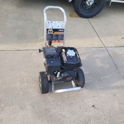MI-T-M  Pressure Washer