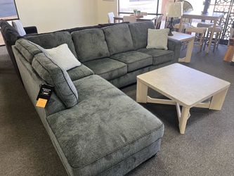 Signature Design by Ashley Sectional Sofa