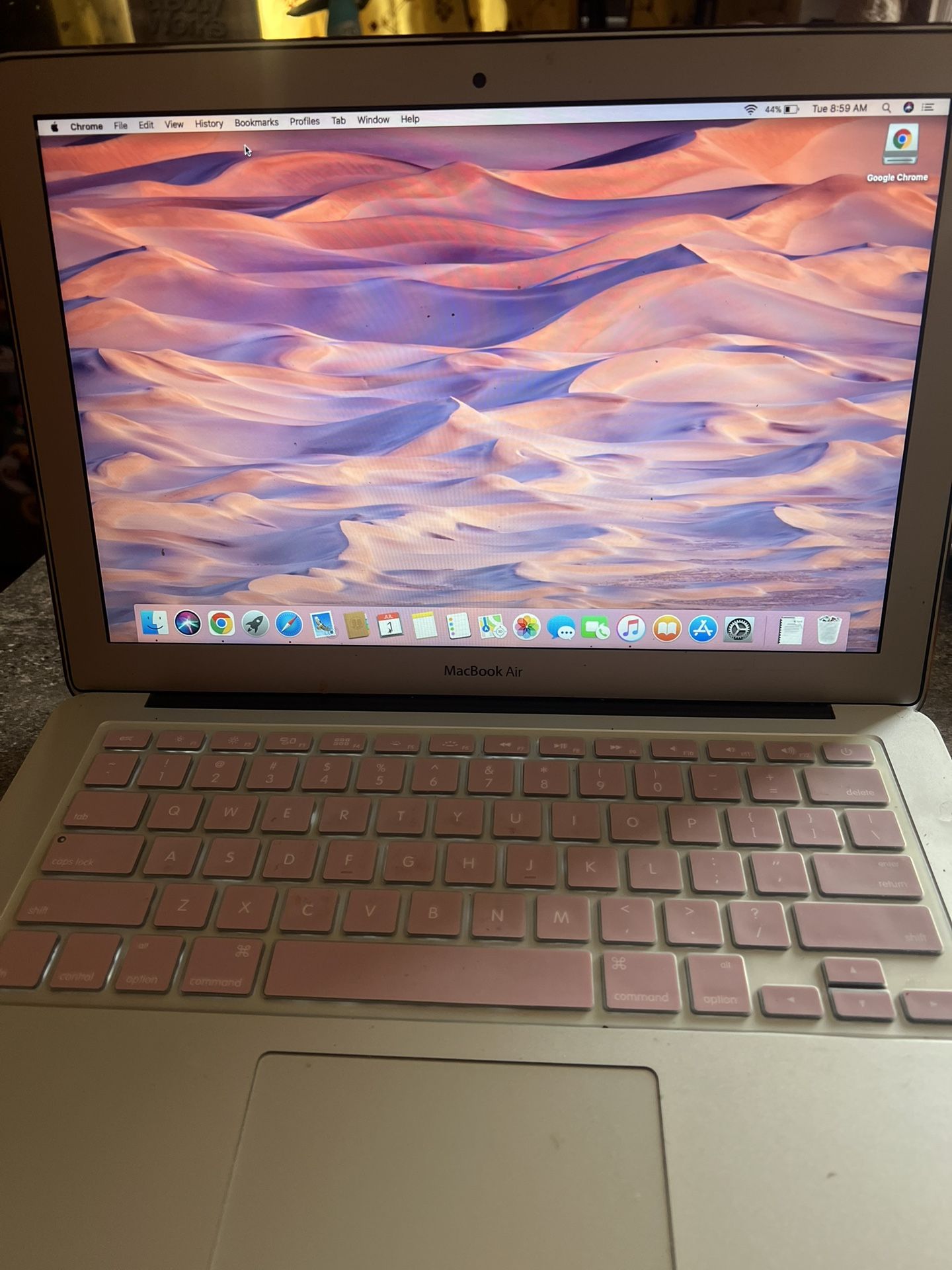 2013 MacBook Air / Pick Up Only!/ Need it gone by tmrw