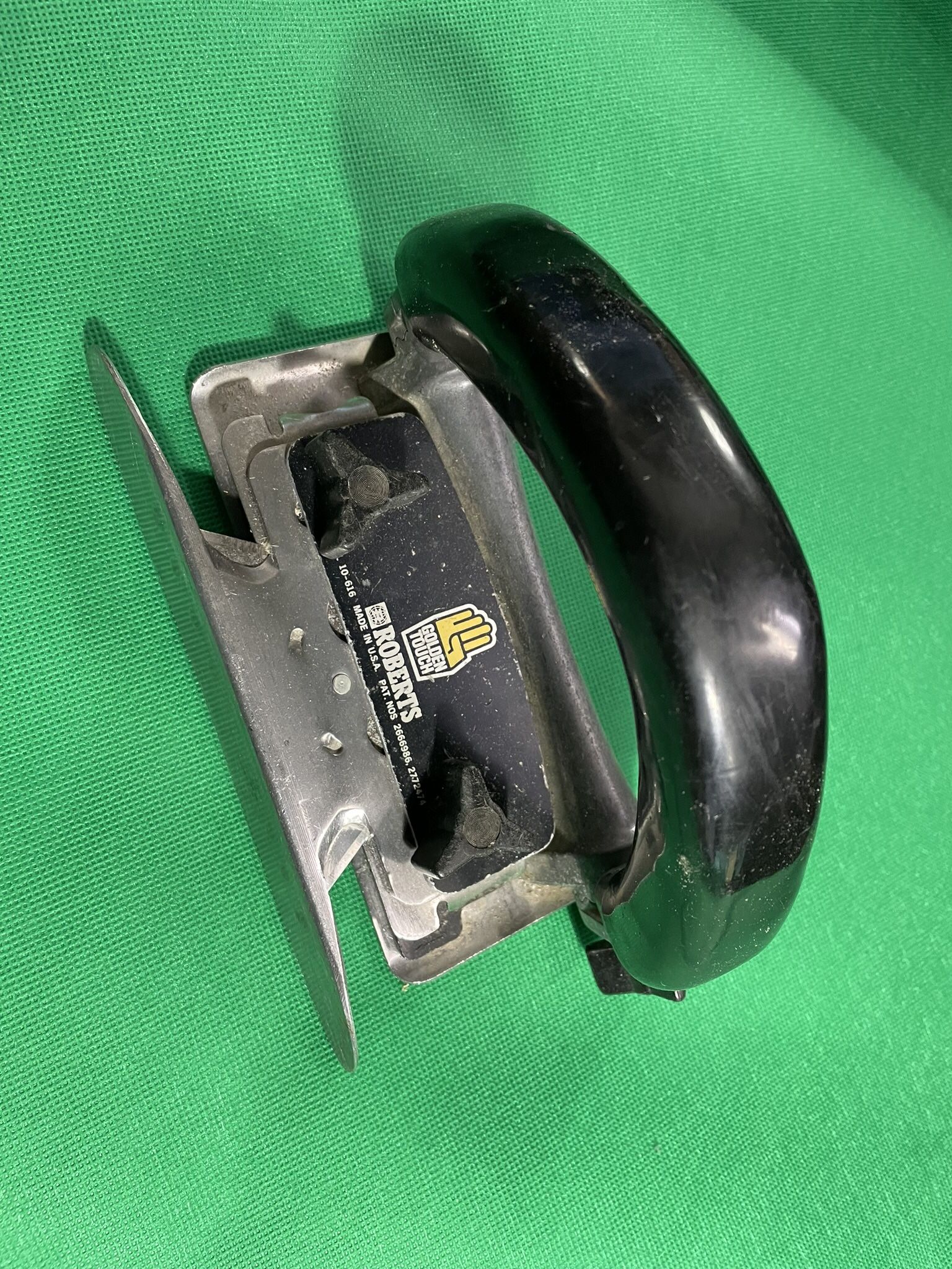 Carpet Trimmer - Roberts Golden Touch 10-616