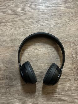 Beats Solo 4 Bluetooth Wireless Headphones