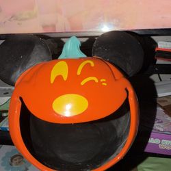 Mickey pumpkin Head 