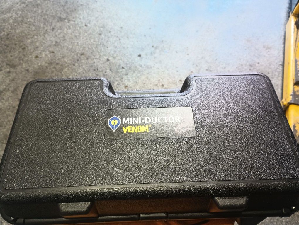 Mini Ductor VENOM