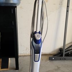 Bissell Deluxe Steam Mop
