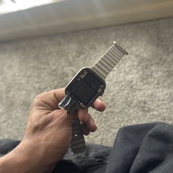 Apple Watch 44M (Used For Parts)