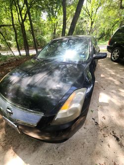 Nissan altima