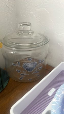 Vintage cookie jar corelle