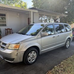 2008 Dodge Grand Caravan