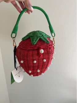 Kate ♠️ 🍓 bucket bag