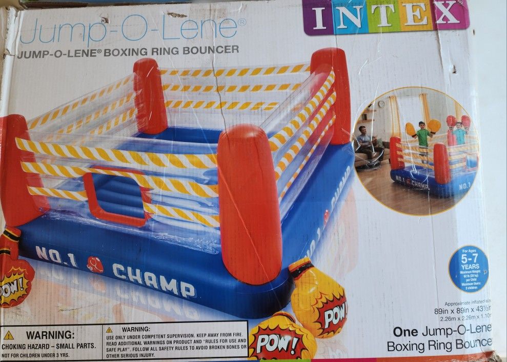 *** BOUNCE HOUSE BOXING RING ***