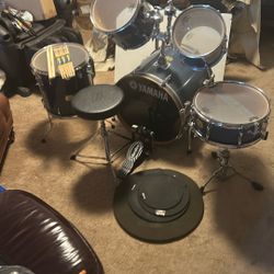 Yamaha YD Drum Set