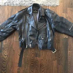 Men’s Leather Jacket