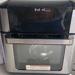 Instant Pot Vortex Pro Air Fryer, 10 Quart, 9-in-1 Rotisserie and  Convection Oven for Sale in Willowbrook, IL - OfferUp