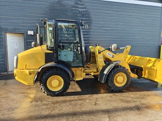 2007 cat 907 Loader 10ft Show Pusher Toro Dingo Wright Stander Scag Trailer Stihl Echo John Deere Hustler Redmax Ferris Western Boss Plow Stand On Mow