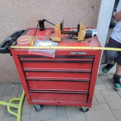 Craftsman Rolling Tool Box