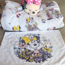 Minnie Mouse Twin Bedding Set