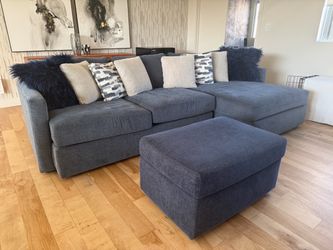 Blue-Gray Sectional Sofa with Ottoman