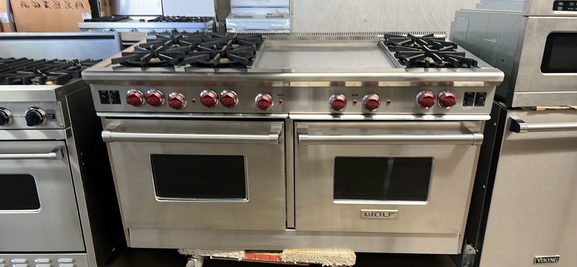 Wolf 60”wide All Gas Range Stove Stainless Steel With 24”Griddle 
