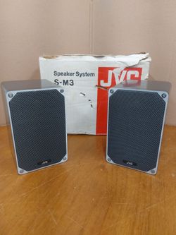 JVC vintage aluminum bookshelf Stereo Speaker set