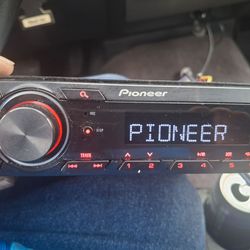 STEREO PIONEER AUX USB BLUETOOTH GOOD CONDICIÓN ABLO ESPAÑOL