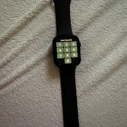 Apple Watch 44mm With Gps In Excellent Condition 