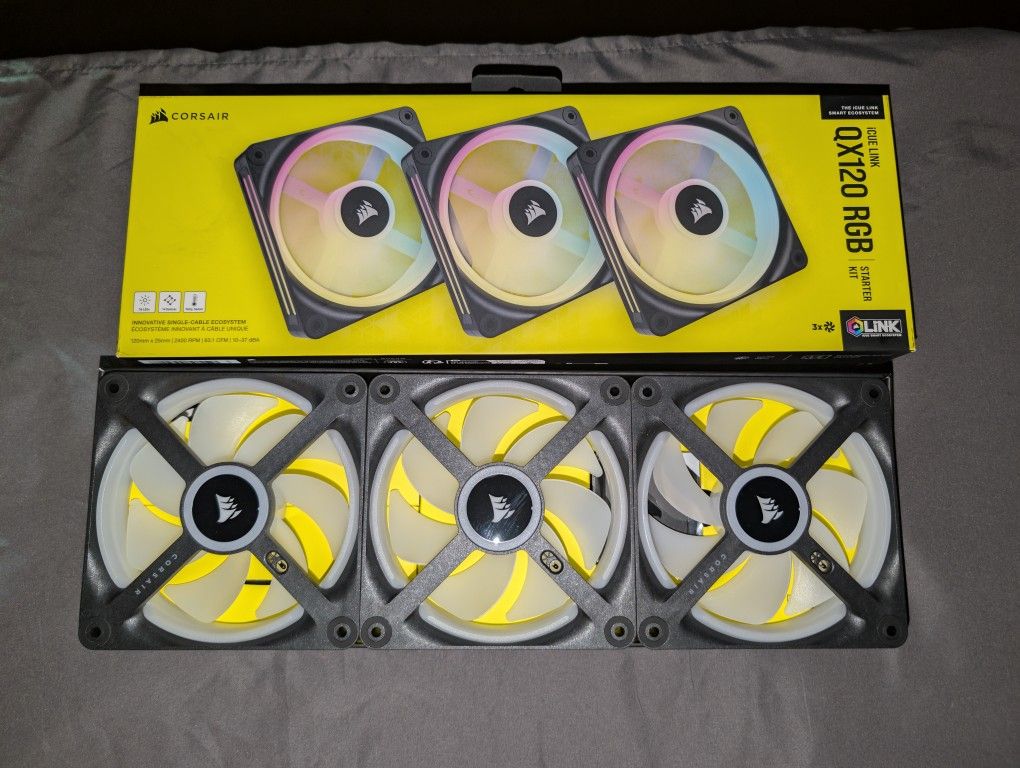 Corsair iCUE LINK QX120 RGB (3) 120mm PC Fan Kit With System Hub