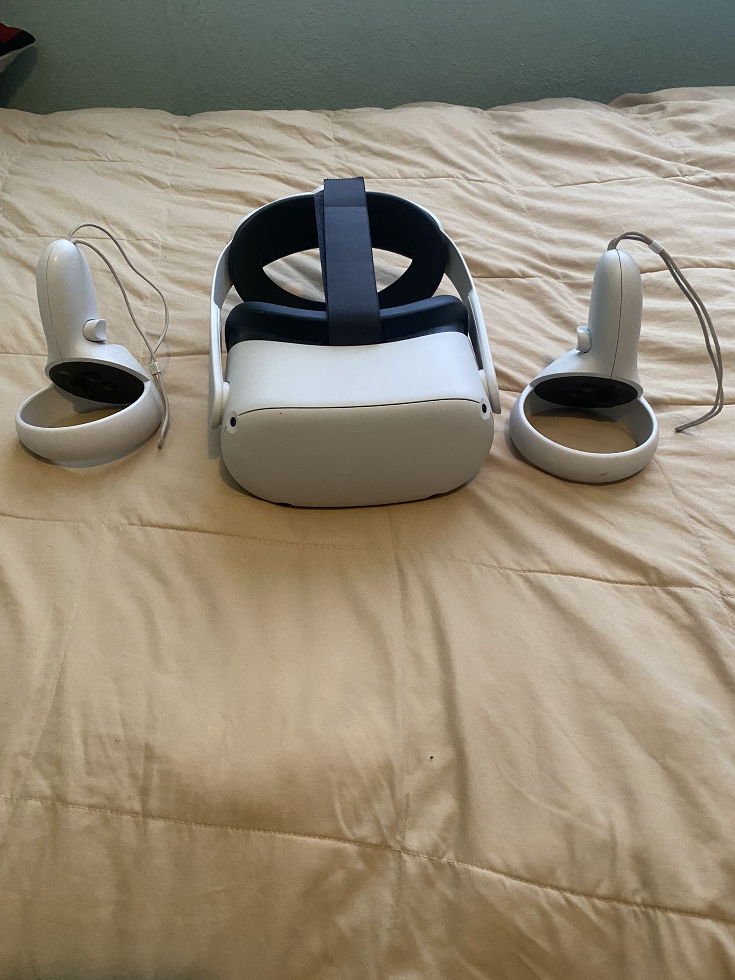 Oculus Quest 2 64gb for Sale in Tempe, AZ - OfferUp