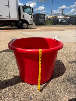 17-Gallon Utility Tub