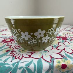 Vintage Milk Glass Pyrex Spring Blossom Bowl 