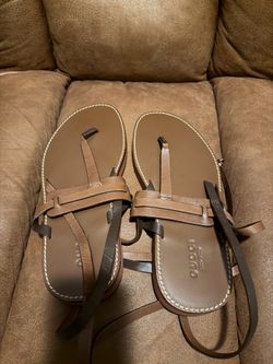 Gucci sandals