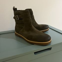 UGG Suade Women’s/ladies Boot Size 8, Never Worn