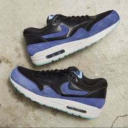 RARE Nike Air Max 1 Essential Sneakers Black Royal Blue Men’s 10.5 Women’s 12