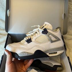 Jordan 4