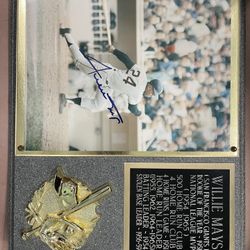 Signed Willie Mays Photo
