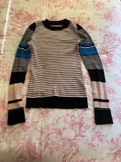 Women’s Long Sleeve Shirt
