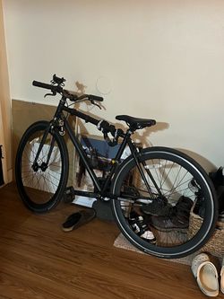 700c Bicycle with New Seat
