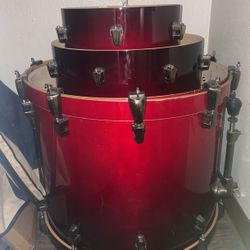 Ludwig EPIC 4pc shell Pack (not5) $300obo 