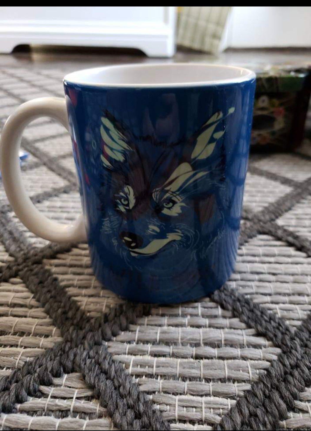 Wolf mug