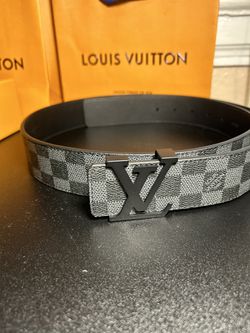 Black Louis Vuitton LV Initials Belt., Comes With Bag