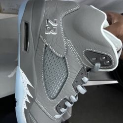 Jordan 5 Grey Wolfs Size 10