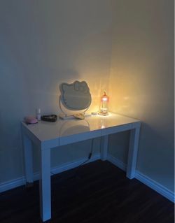 White vanity desk